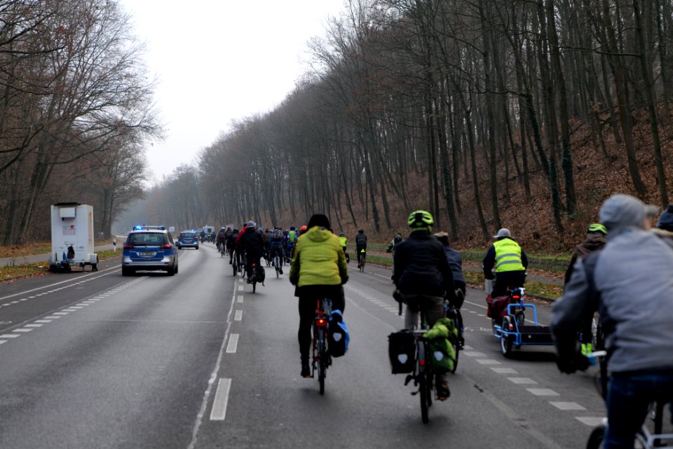 Fife years Paris agreement bicycle demonstration Berlin 2020-12-12 15