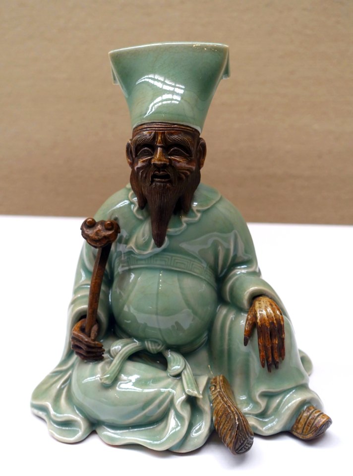Figurine, Sanda ware, by Kinkodo Kisuke, Edo period, 1800s AD, ceramic, celadon glaze - Tokyo National Museum - Tokyo, Japan - DSC09364
