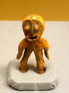 Figurine (igenga) called Katindili, ivory - Lega - Royal Museum for Central Africa - DSC06057