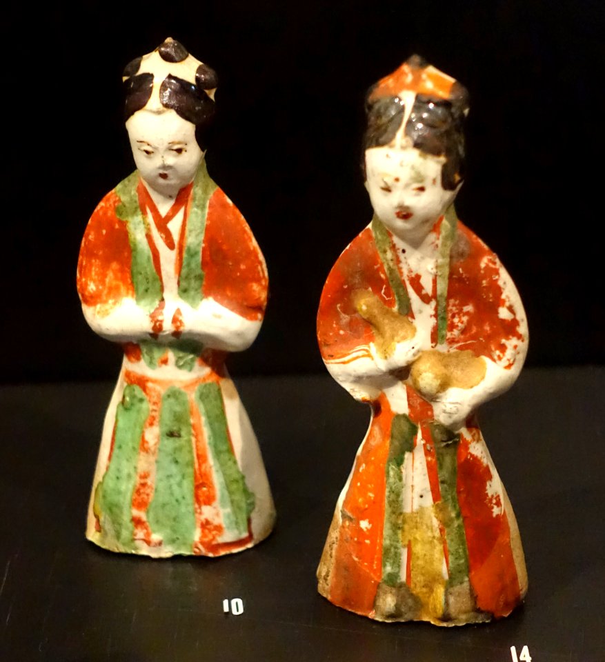 Figurines, China, Cizhou ware, Yuan dynasty, 1280-1368 AD, stoneware - Östasiatiska museet, Stockholm - DSC09466