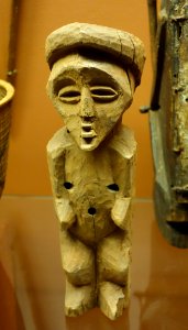 Figurine for rituals, female - Salampasu - Royal Museum for Central Africa - DSC06253