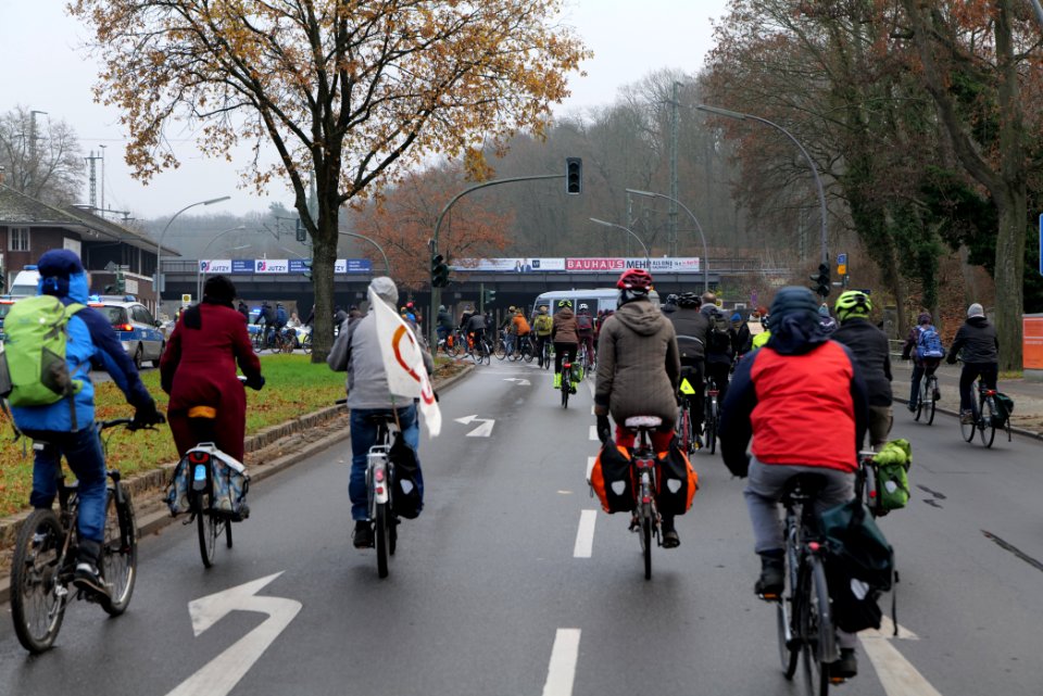 Fife years Paris agreement bicycle demonstration Berlin 2020-12-12 36