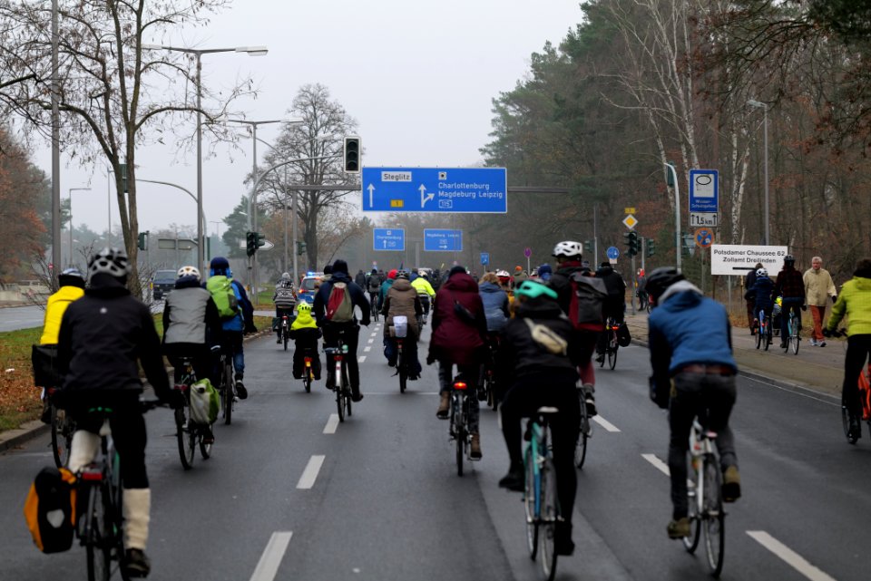 Fife years Paris agreement bicycle demonstration Berlin 2020-12-12 48