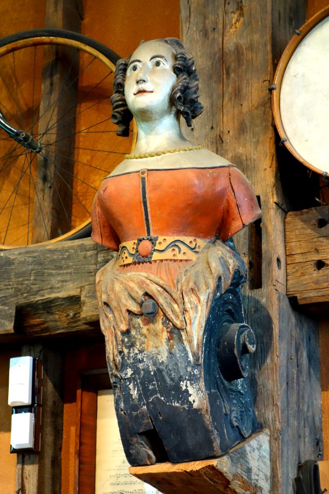 Figurehead - Joseph Allen Skinner Museum - DSC07911