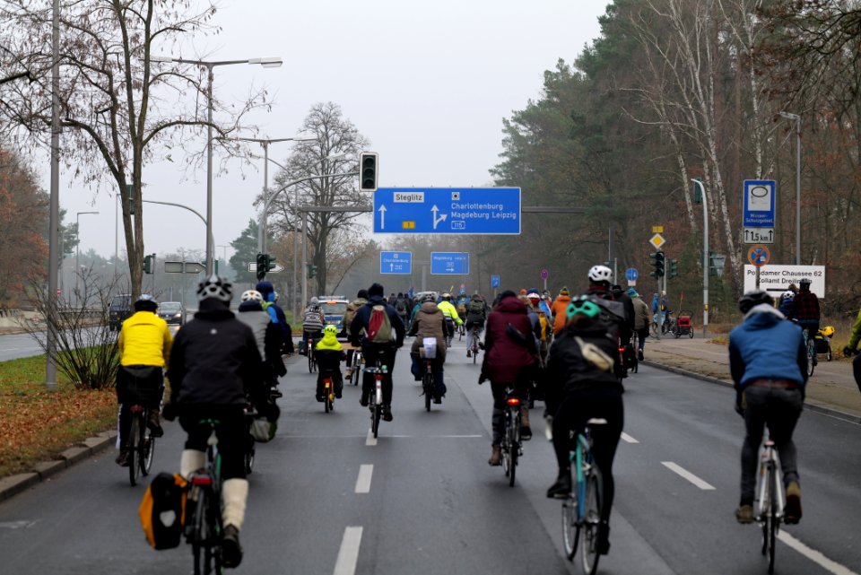 Fife years Paris agreement bicycle demonstration Berlin 2020-12-12 49