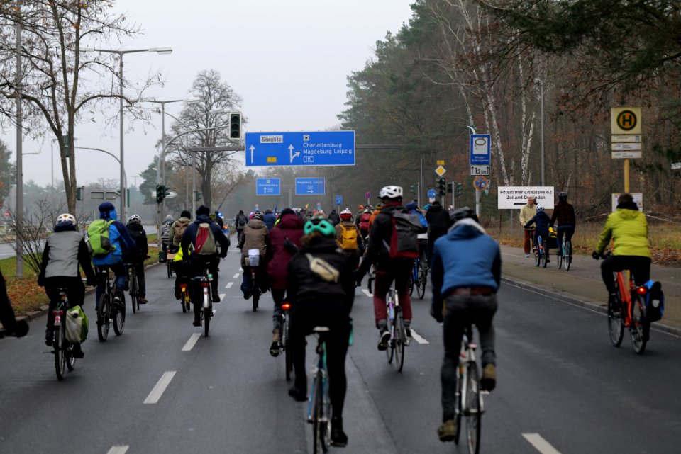 Fife years Paris agreement bicycle demonstration Berlin 2020-12-12 47