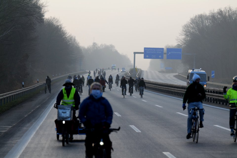 Fife years Paris agreement bicycle demonstration Berlin 2020-12-12 158