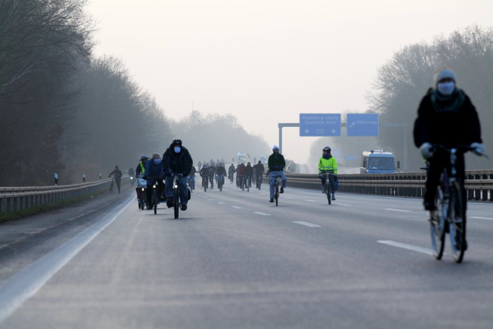 Fife years Paris agreement bicycle demonstration Berlin 2020-12-12 156