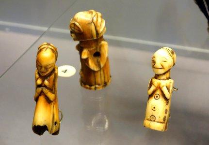 Figurines, ivory - Luba - Royal Museum for Central Africa - DSC06120