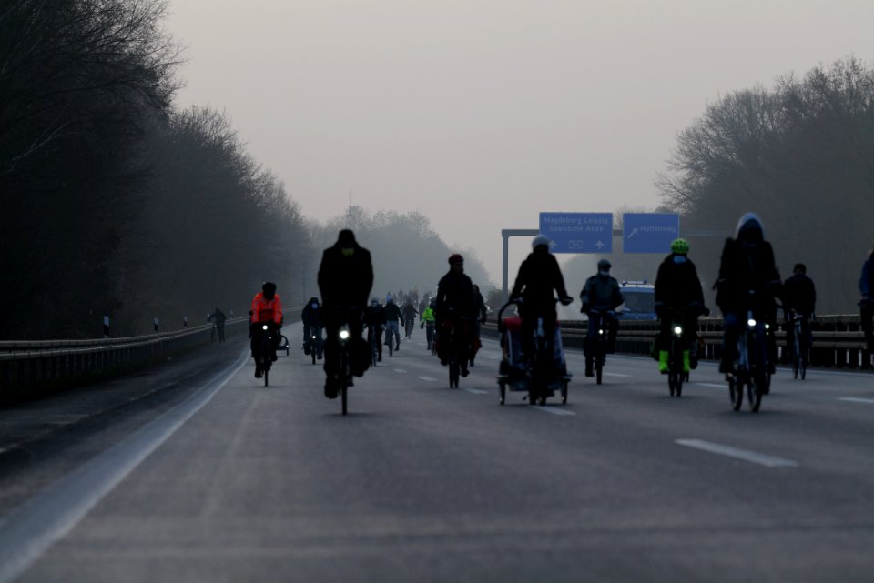 Fife years Paris agreement bicycle demonstration Berlin 2020-12-12 149