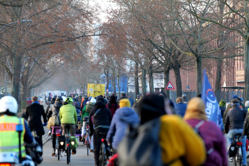 Fife years Paris agreement bicycle demonstration Berlin 2020-12-12 219