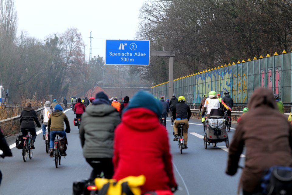 Fife years Paris agreement bicycle demonstration Berlin 2020-12-12 71