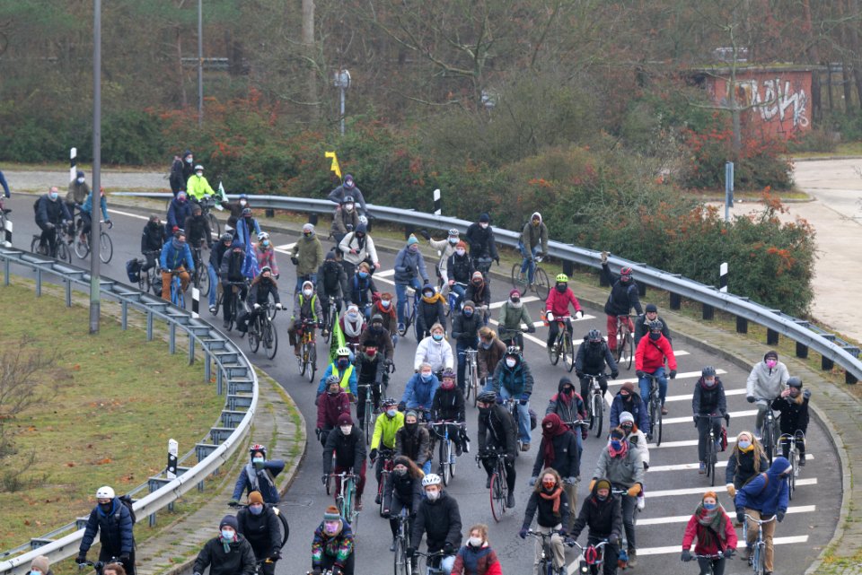 Fife years Paris agreement bicycle demonstration Berlin 2020-12-12 65