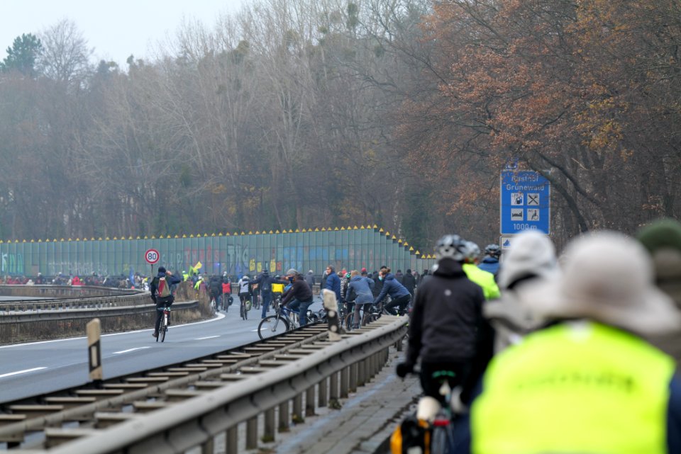 Fife years Paris agreement bicycle demonstration Berlin 2020-12-12 66