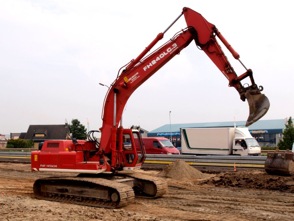 Fiat Hitachi FH240LC.3 p1
