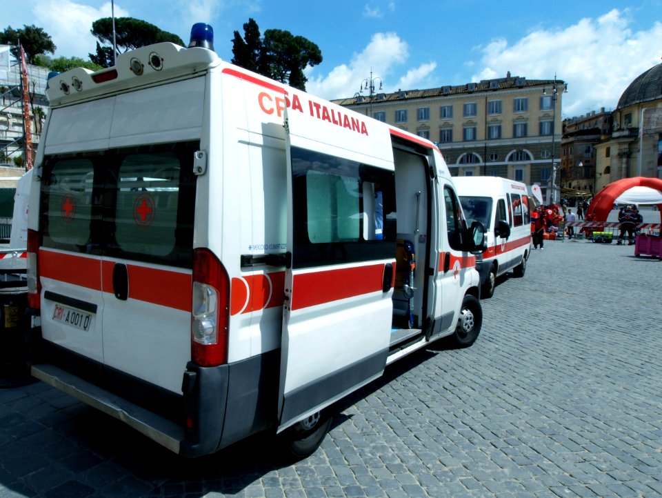 Fiat power Odone Ambulanza in Rome pic4