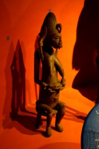 Figure, Senufo, used during tyekpa society funeral ceremonies - Glenbow Museum - DSC00210