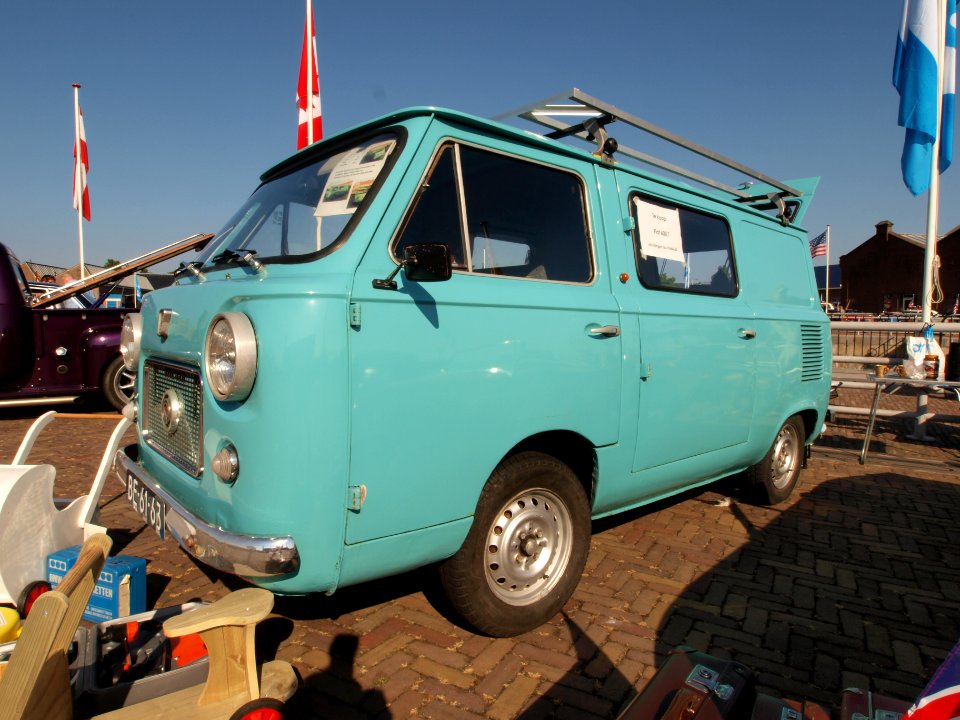 Fiat 600T (1967), Dutch licence registration BE-61-63 pic2