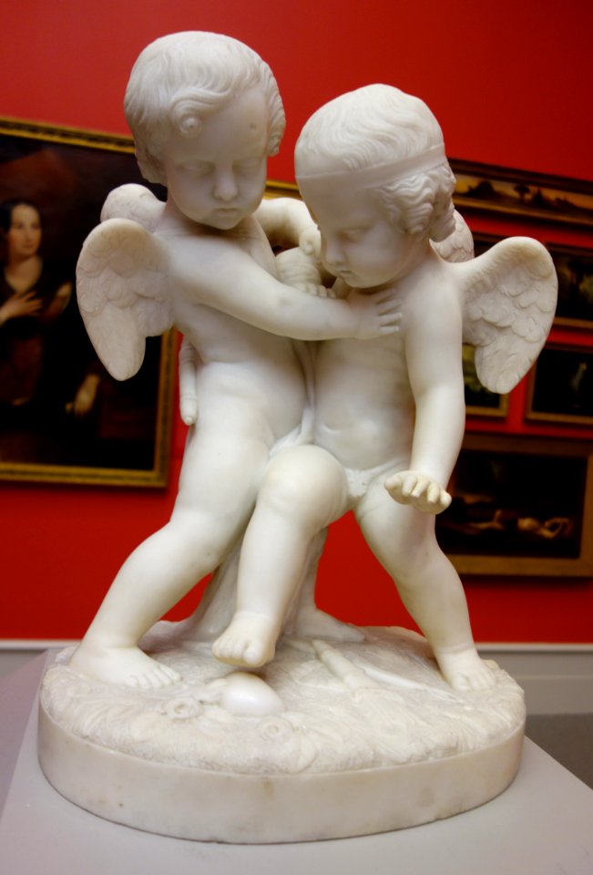 Fighting Cupids by Filippo Ferrari, 1850s to 1870s, marble - Albany Institute of History and Art - DSC08027