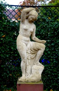 Figure in Paula-Ludwig-Platz - Mathildenhöhe - Darmstadt, Germany - DSC01614