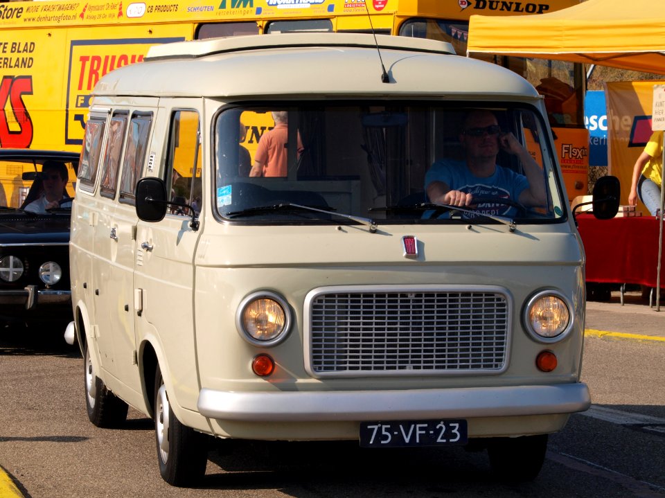 Fiat 238 dutch licence registration 75-VF-23 pic08