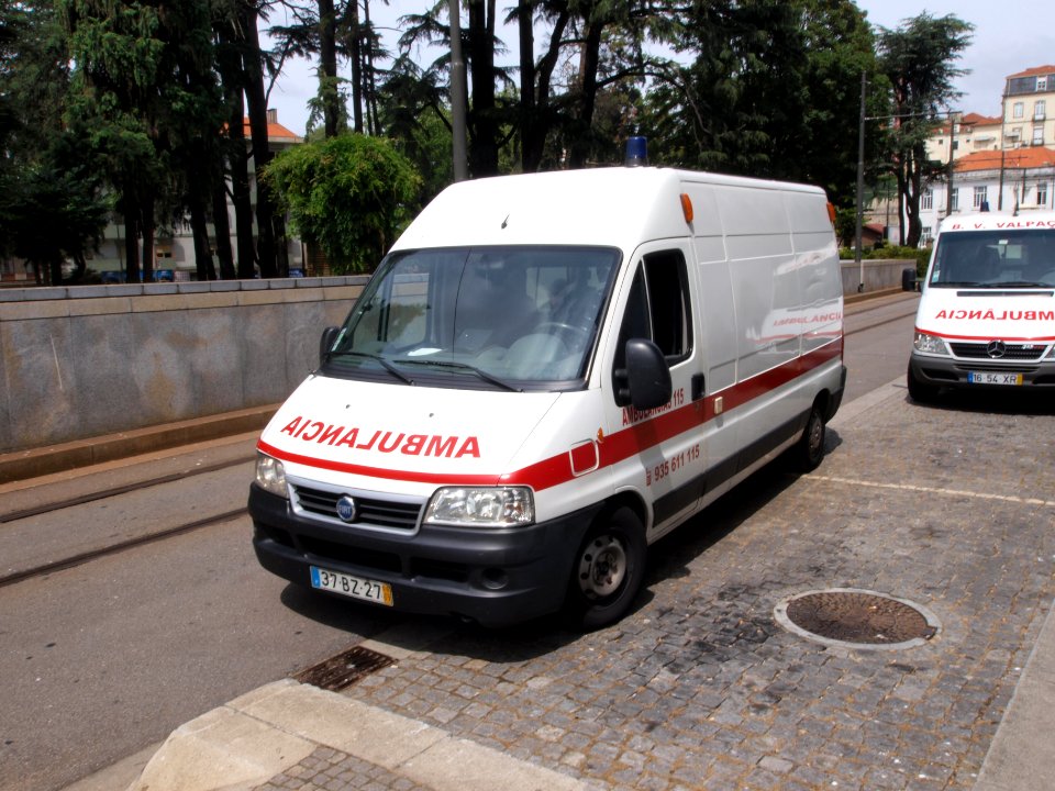 Fiat Ambulancia at Porto, portugal pic3