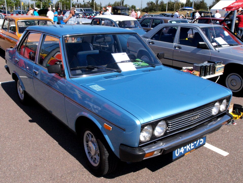 Fiat 131 S Mirafiori 1600 0-RE-75 pic1