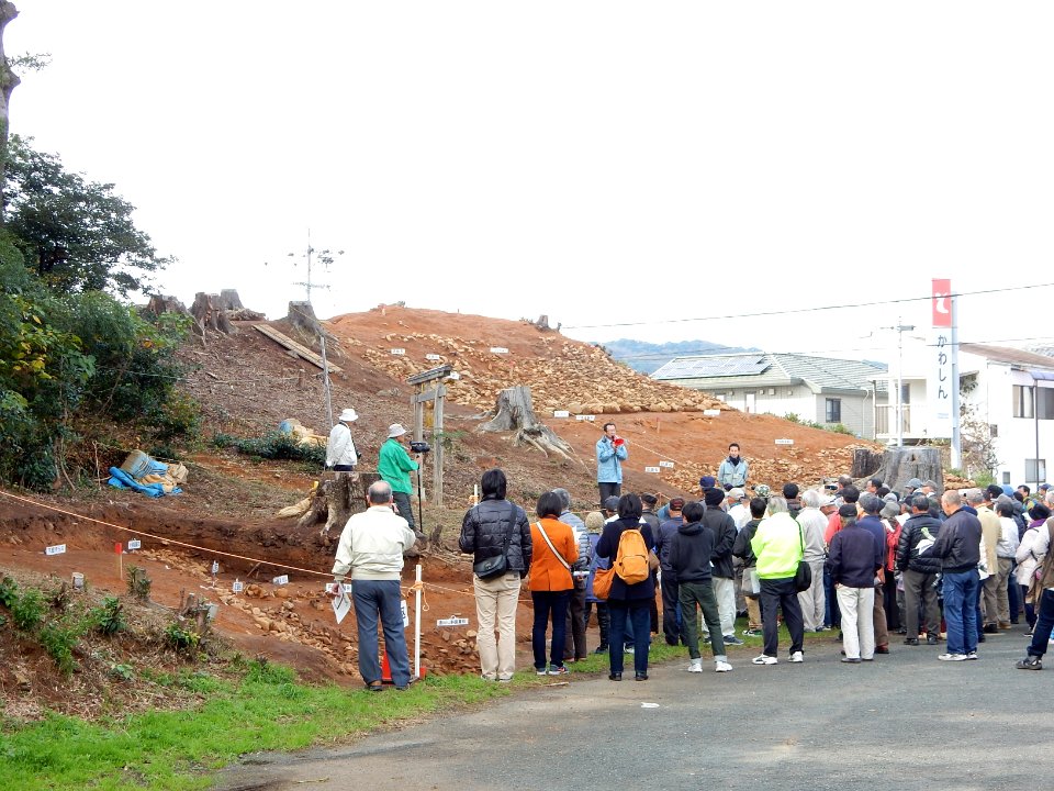 Funayama Kofun No.1, at Yawatacho, Toyokawa (2015-11-29) 01