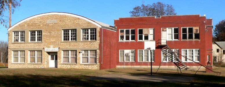 Fulton, Kansas school from W 1