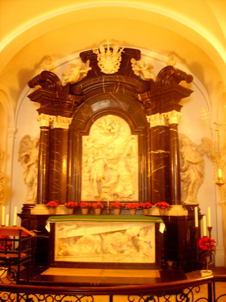 Fulda Dom St. Salvator & Bonifatius Innen Krypta Altar