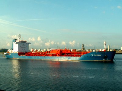 FS Vanessa p2-1 at the Calland canal, Port of Rotterdam, Holland 08-Jul-2006