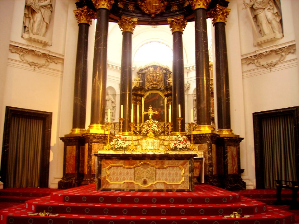 Fulda Dom St. Salvator & Bonifatius Innen Hochaltar 3
