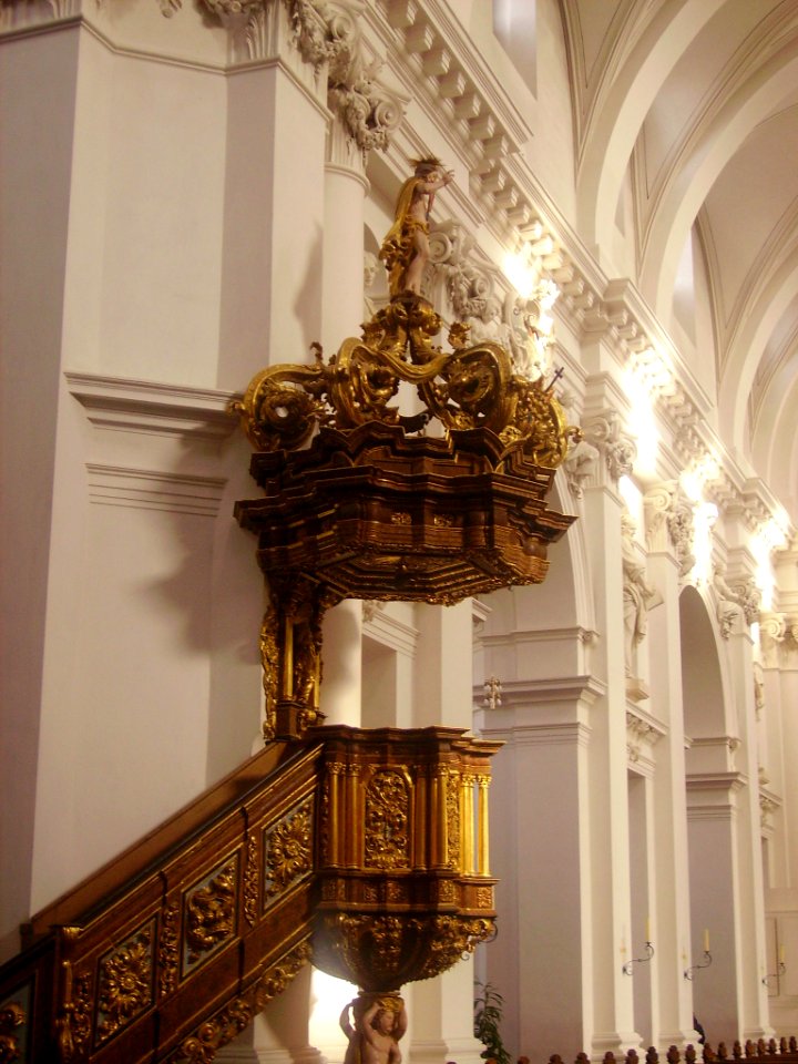Fulda Dom St. Salvator & Bonifatius Innen Kanzel 2