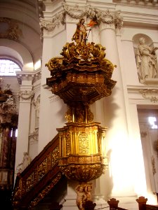 Fulda Dom St. Salvator & Bonifatius Innen Kanzel 4