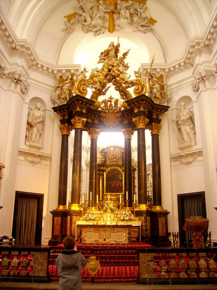 Fulda Dom St. Salvator & Bonifatius Innen Hochaltar 1