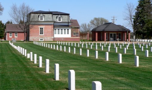 Ft. McPherson National Cemetery headstones and lodge 1