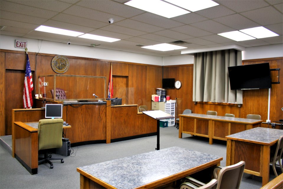Front of Van Buren Courthouse courtroom