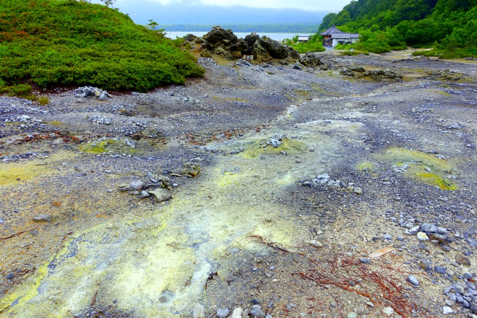 Fumeroles - Mount Osore - Mutsu, Aomori - DSC00545