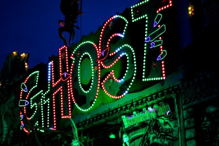 Fun House "Ghost" 01