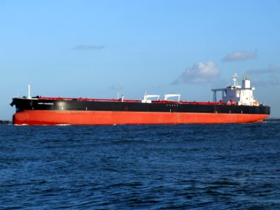 Front Shanghai pb leaving Port of Rotterdam, Holland 29-Nov-2006