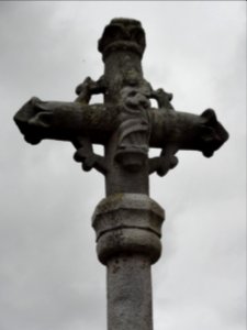 Fultot (Seine-Mar.) croix du cimetière, détail