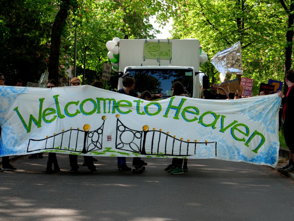 Front banner of the 1st may demonstration Grunewald 2019 13