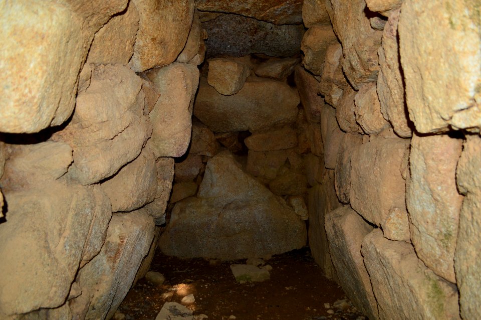 Funaiwa Kofun Group-6, genshitsu-1