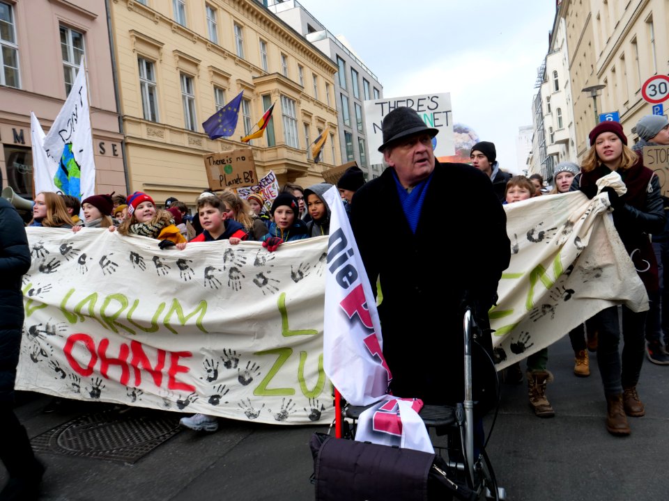 Front banner of the FridaysForFuture Demonstration 25-01-2019 Berlin 29