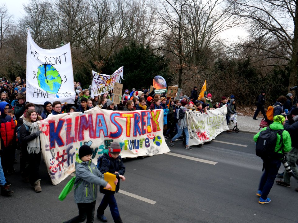 Front banner of the FridaysForFuture Demonstration 25-01-2019 Berlin 37