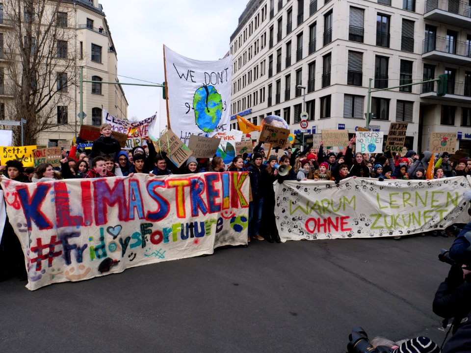 Front banner of the FridaysForFuture Demonstration 25-01-2019 Berlin 23