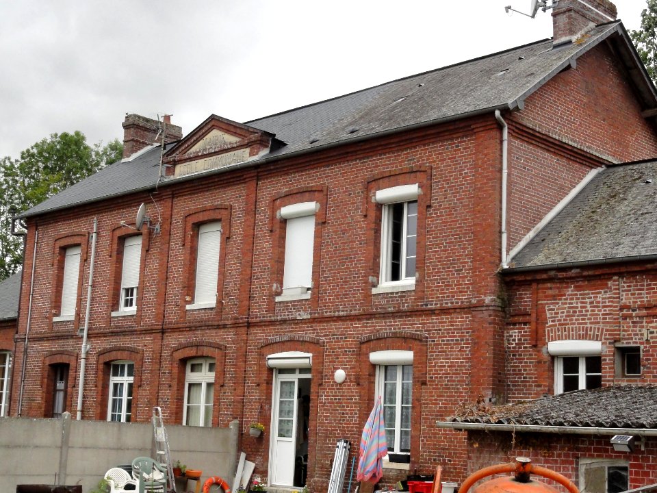 Fultot (Seine-Mar.) mairie-école (02)