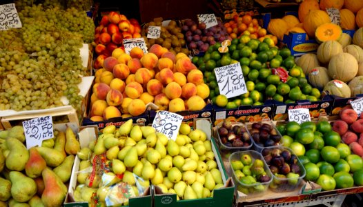 Fruit market in Genoa, Italy - DSC01268 photo