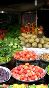 Fruit Bazzar - Front of Red crescent building - Panjrah - Nishapur 34