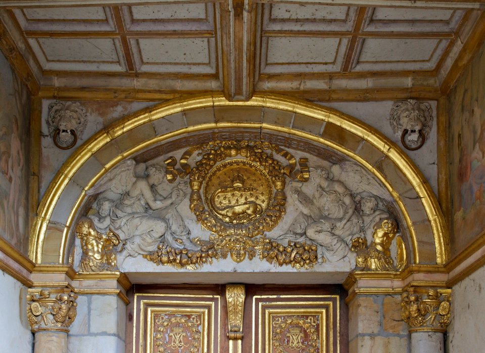 Fronton Porte Dorée Fontainebleau